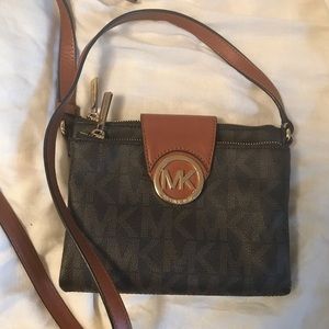 Michael Kors Crossbody Bag